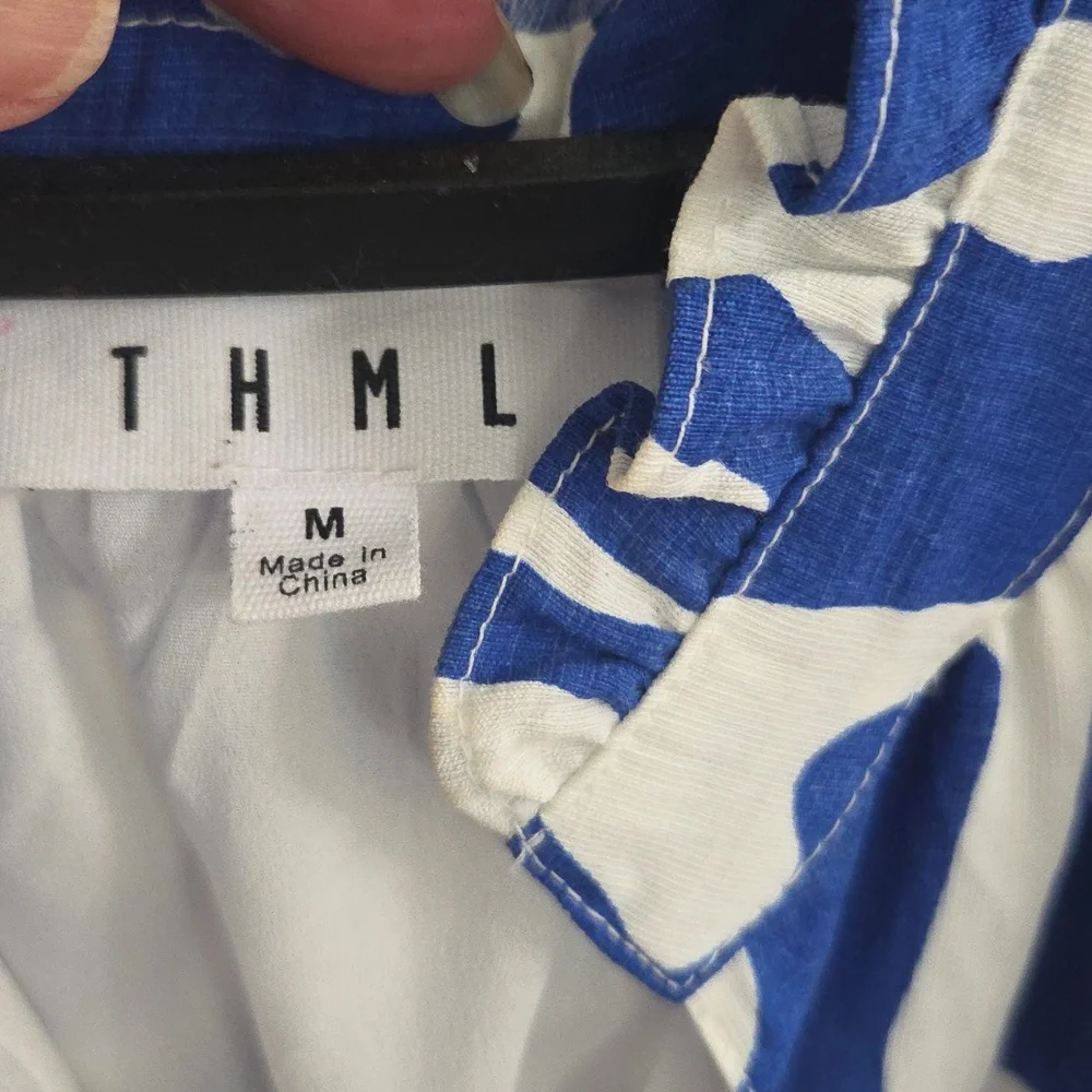 THML adorable Dress In Great Condition. Blue/white Geometric Type Pattern. 💙 - Picture 7 of 12
